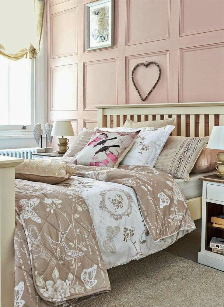 Pink Bedroom Decorations
 Eye For Design Decorating Grown Up Pink Bedrooms