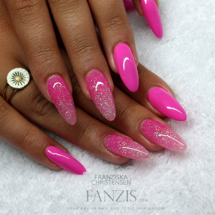 Pink Glitter Nail Designs
 Nail Art Tutorial Pink Glitter Gra nt