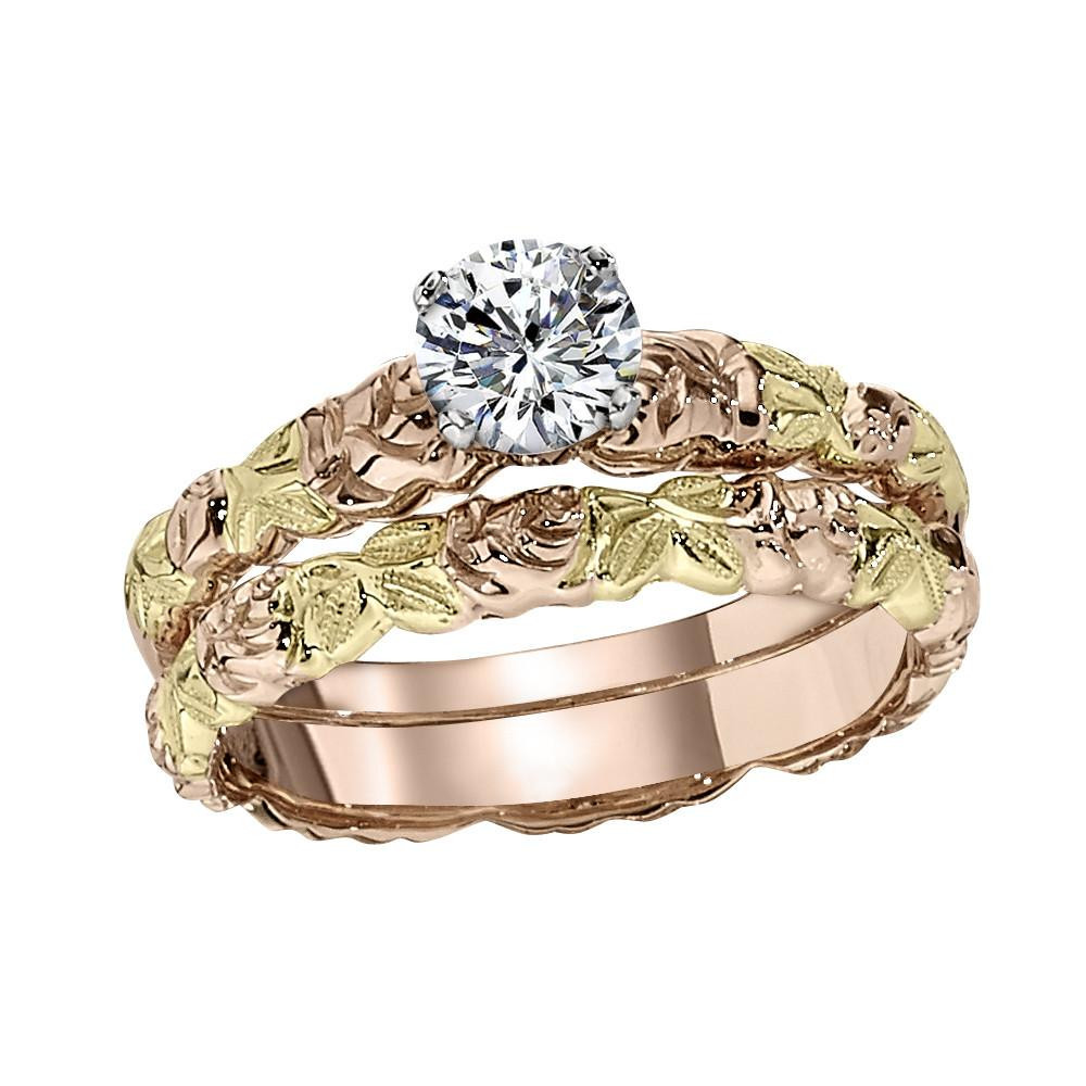 Pink Gold Wedding Band
 Flower Garland Wedding Band in Pink and Green Gold Grand