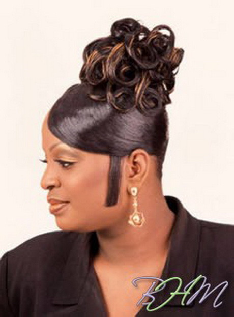 Pinned Up Hairstyles For Black Women
 Pin Up Hairstyles For Black Women