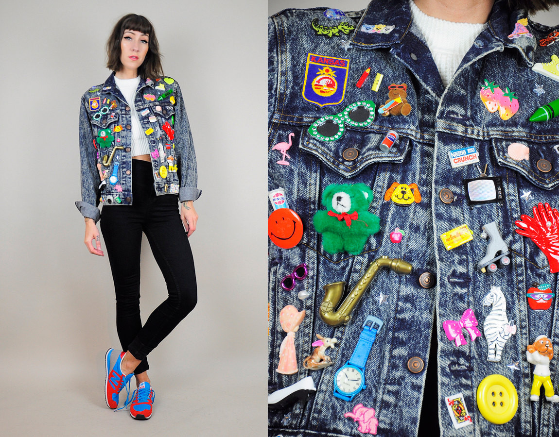 Pins On Denim Jacket
 Rare 80 s Patched 3D pins Acid Wash JEAN JACKET Denim