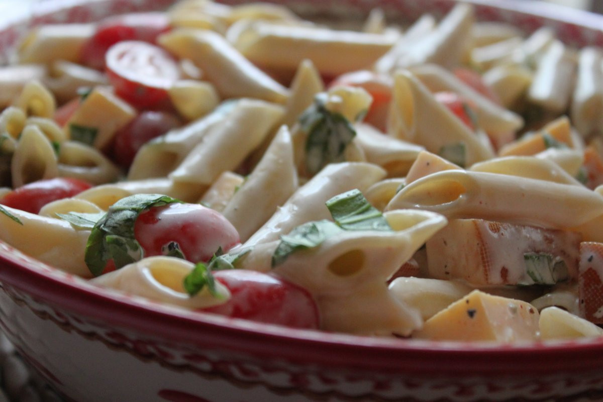 Pioneer Woman Pasta Salad
 Spicy Pasta Salad with Smoked Gouda Tomatoes and Basil