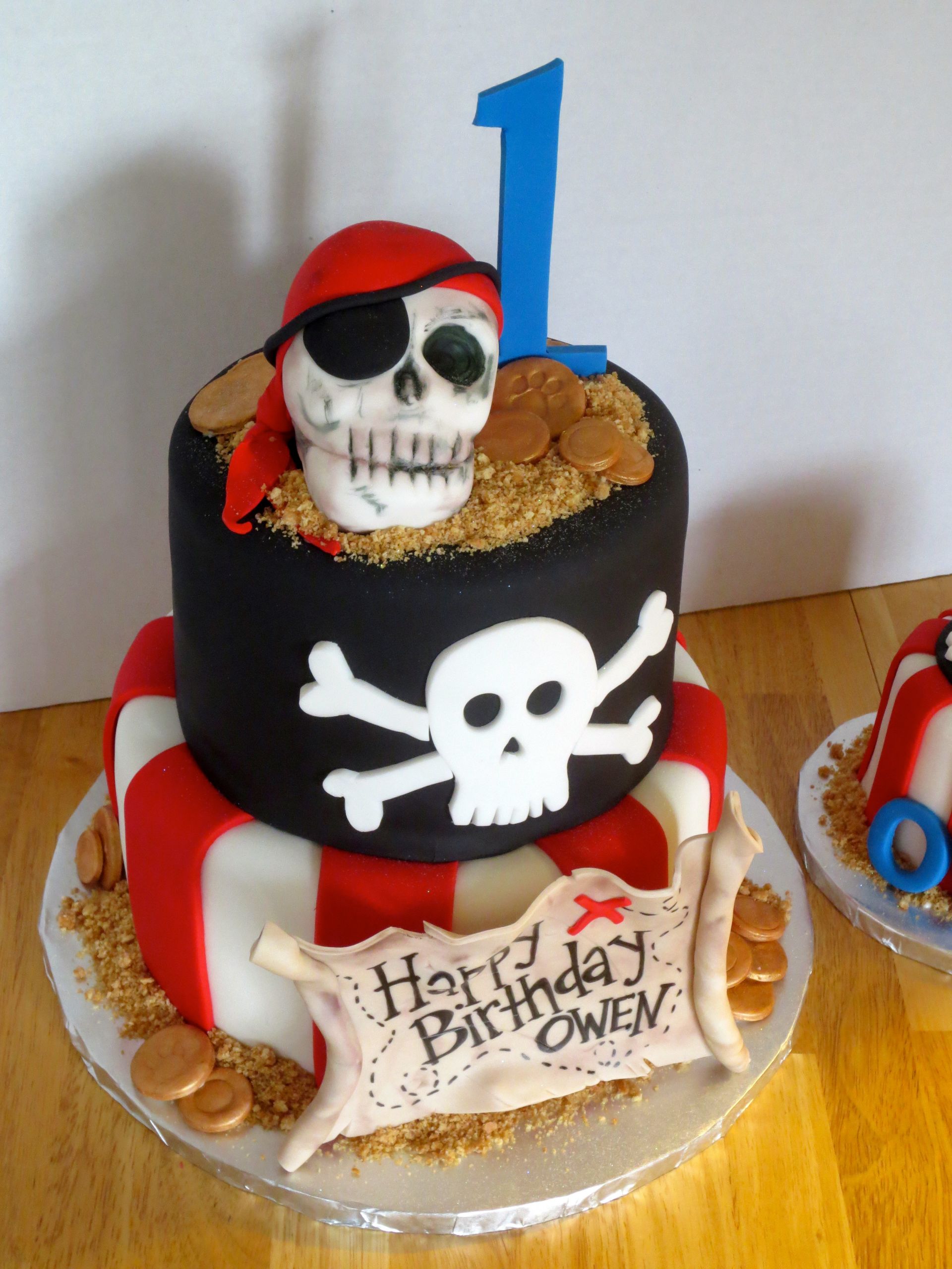 Pirate Birthday Cakes
 Pirate Theme Cake with Matching Smash Cake