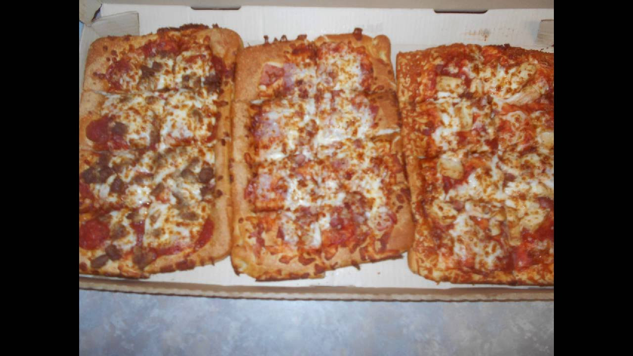Pizza Hut Big Dinner Box
 Pizza Hut Big Dinner Box Review