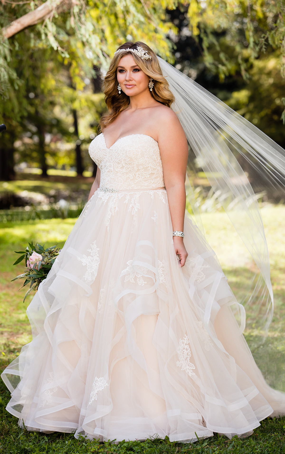 Plus Wedding Gowns
 Plus SIze Wedding Dresses