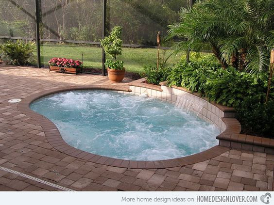 Pool In Small Backyard
 19 Swimming Pool Ideas For A Small Backyard