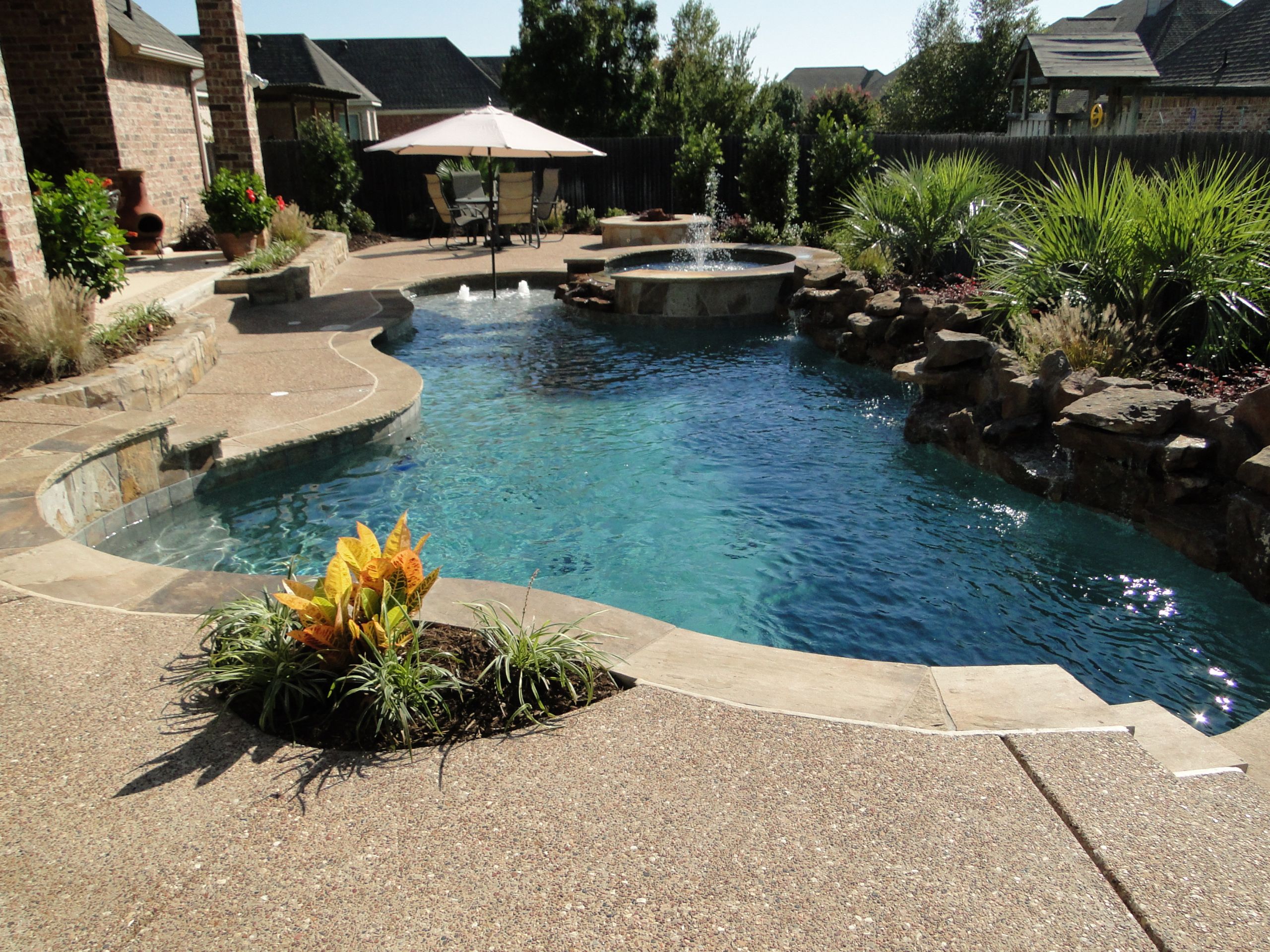 Pool Landscape Design
 Backyard Landscaping Ideas Swimming Pool Design
