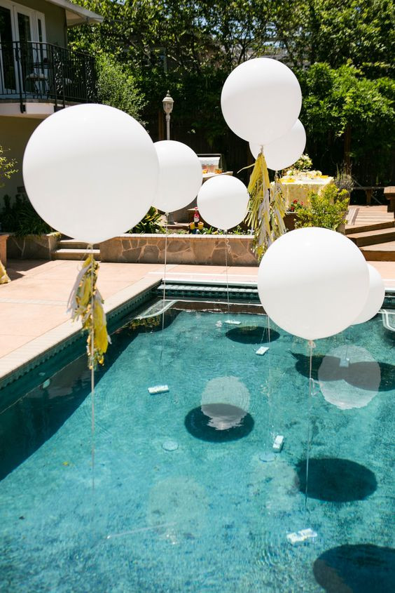 Pool Party Centerpiece Ideas
 24 Decorations That Will Make Any Pool Party Awesome