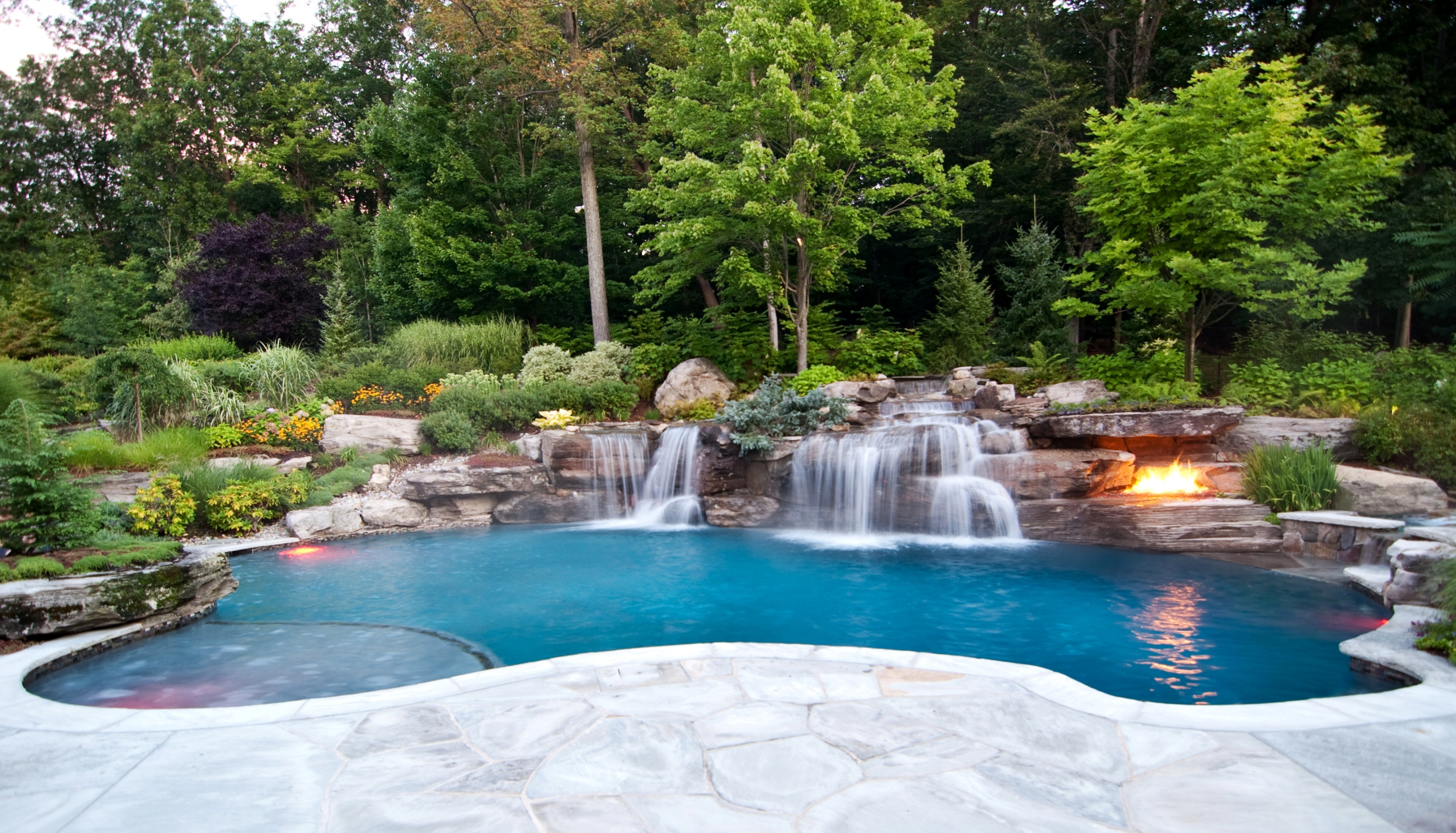 Pools Landscape Design
 New Jersey Pool Renovation pany Earns International