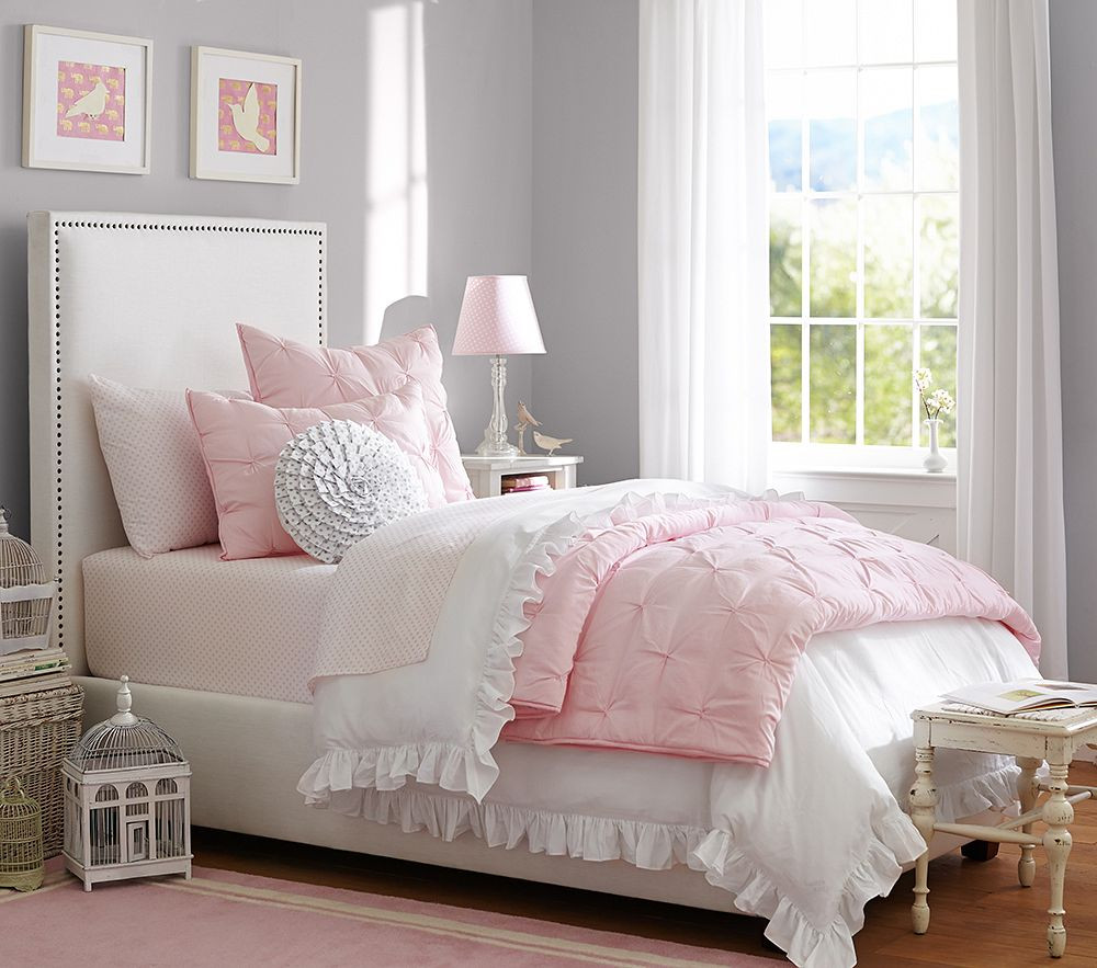 Pottery Barn Kids Bedroom
 Audrey Quilted Bedding Light Pink