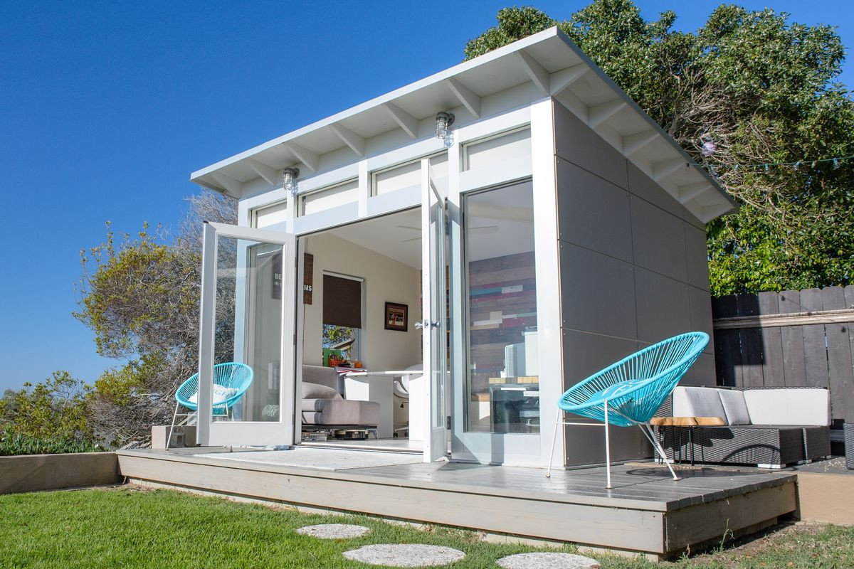 Prefab Backyard Office
 5 cool prefab backyard sheds you can right now Curbed