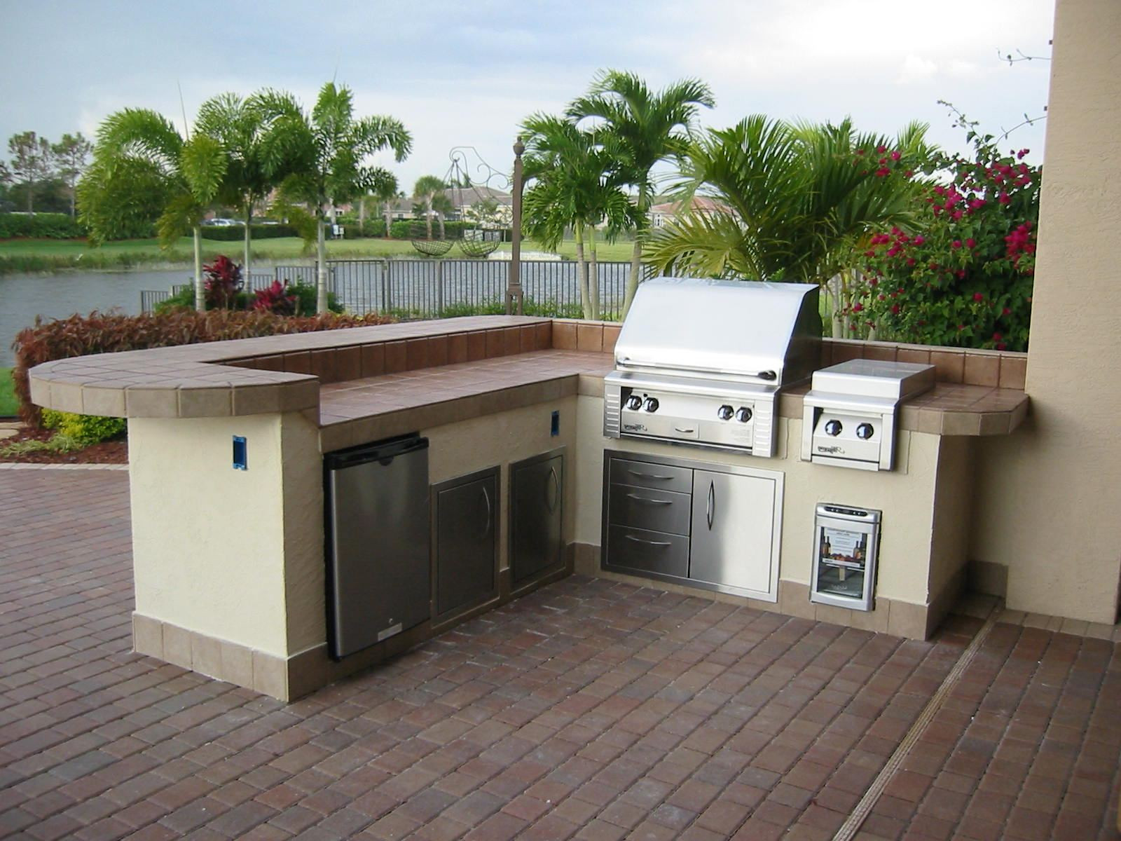 outdoor kitchen kits with sink
