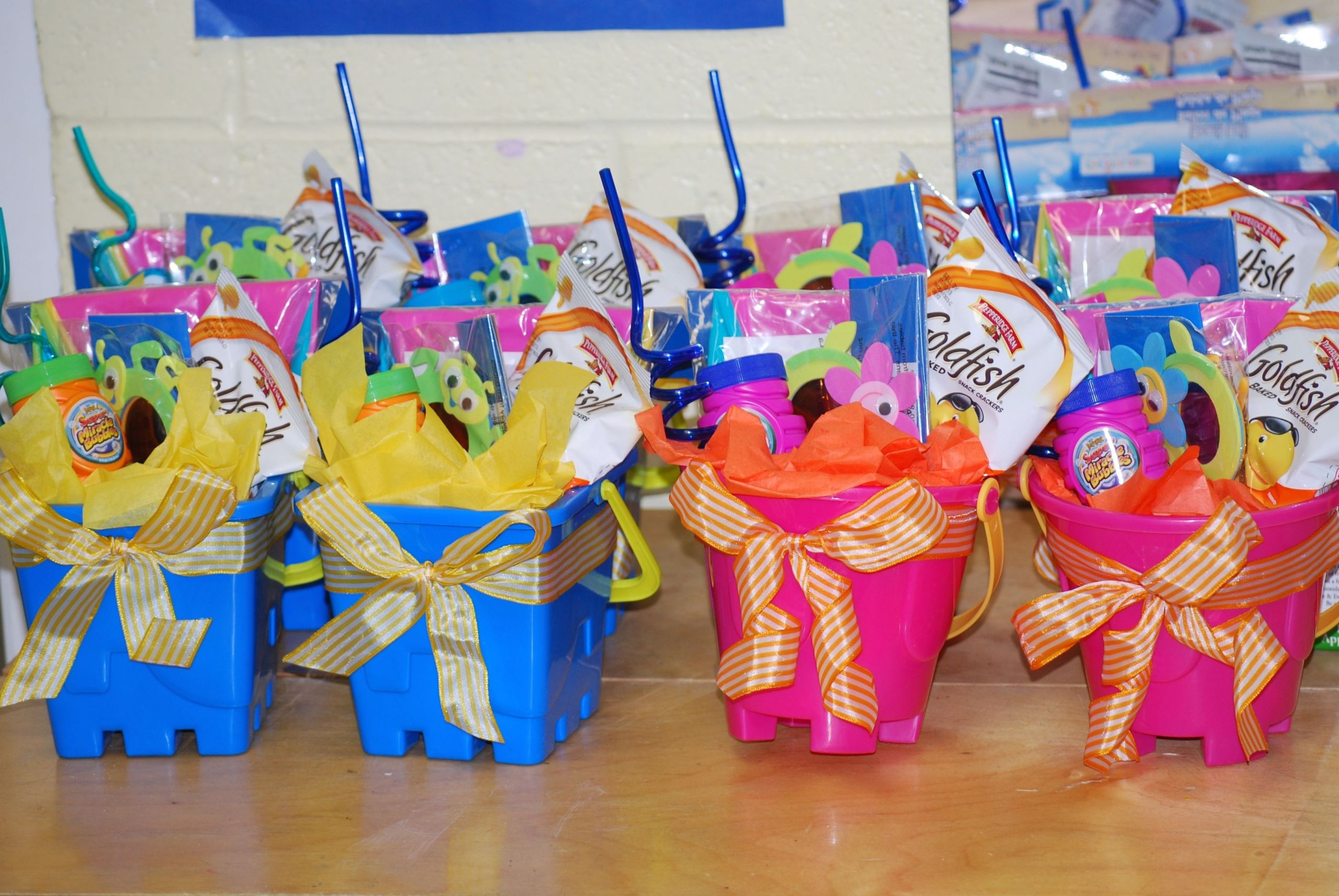 Preschool Graduation Gift Bag Ideas
 end of the year Nursery School Goody Bags