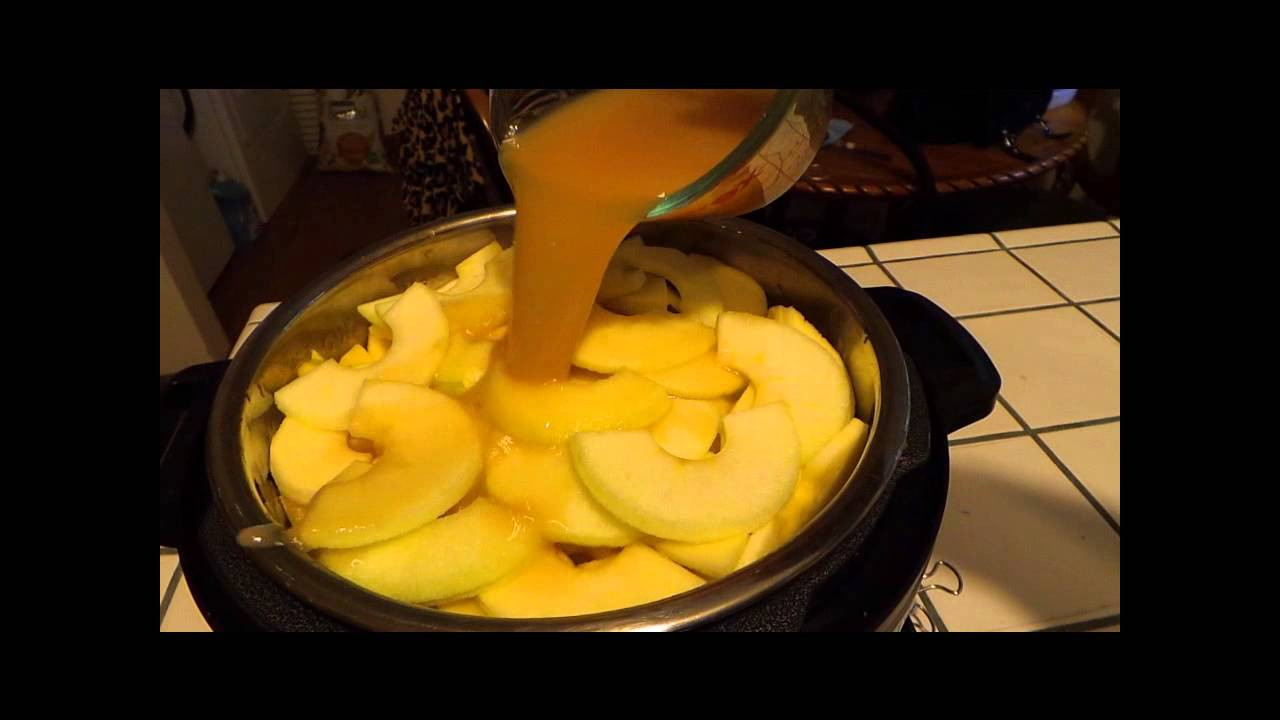 Pressure Cooking Applesauce
 Pressure Cooker Applesauce