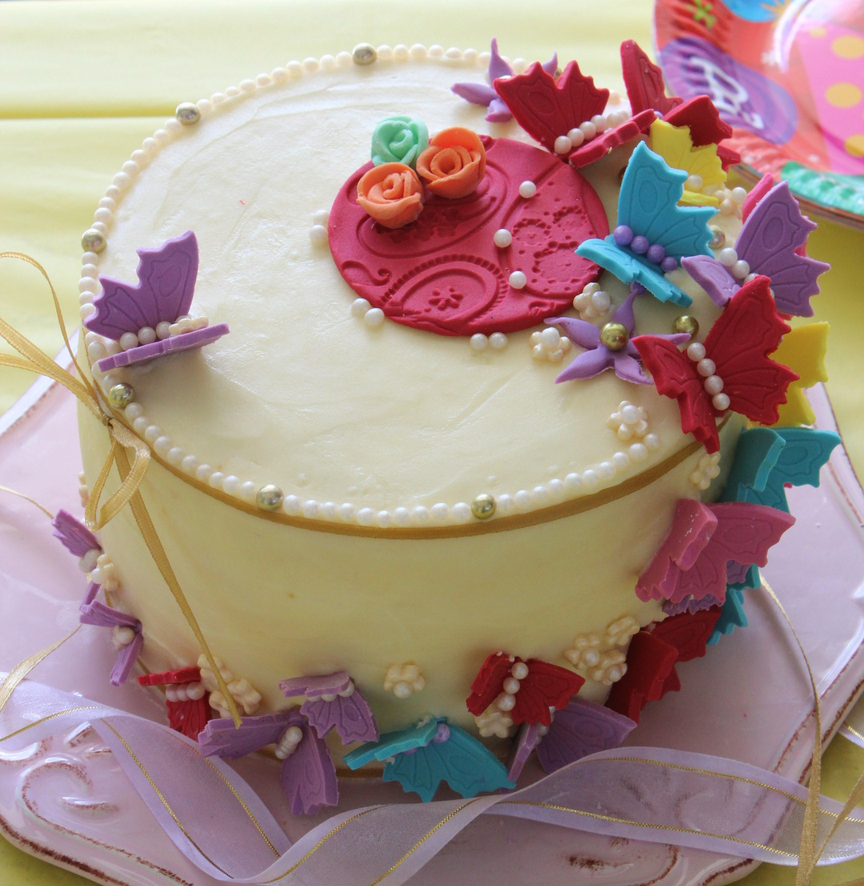 Pretty Birthday Cakes
 25 Best Cake Designs Ever Page 6 of 34