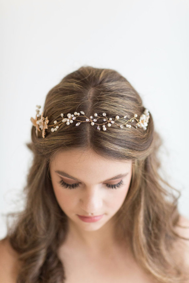 Pretty Hairstyles For Bridesmaids
 24 Beautiful Bridesmaid Hairstyles For Any Wedding The