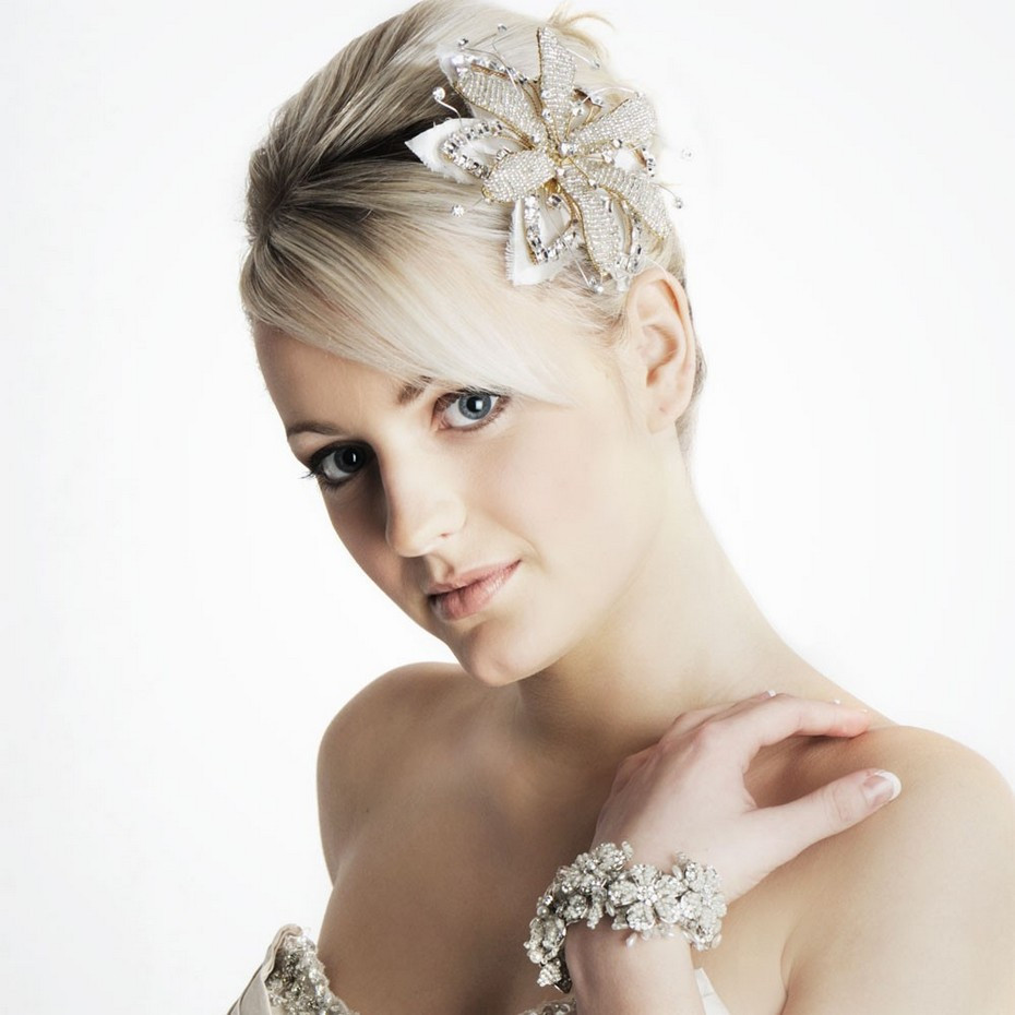 Pretty Hairstyles For Bridesmaids
 Cute Short Hairstyles for Bridesmaids