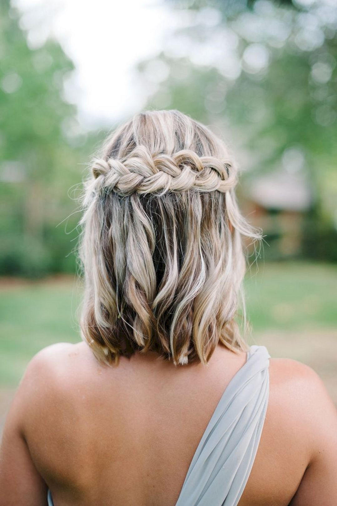 Pretty Hairstyles For Bridesmaids
 Bridesmaid Hairstyles for Medium Length Hair – OOSILE