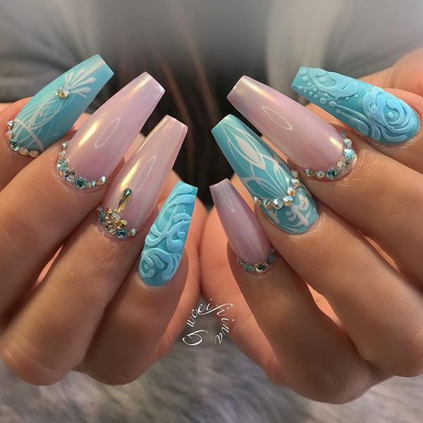 Pretty Long Acrylic Nails
 Extreme Ideas of Long Nail Designs