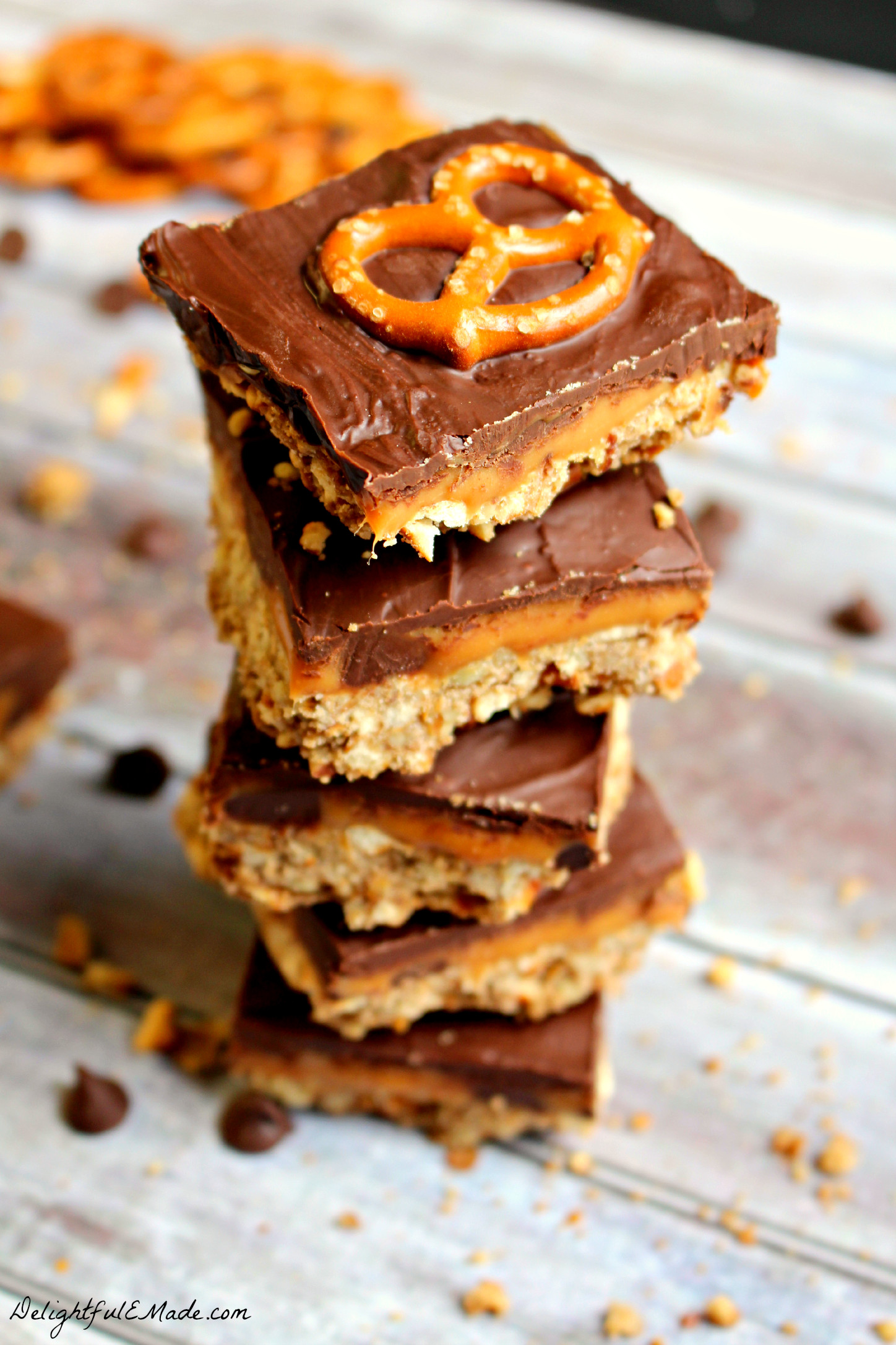 Pretzels Caramel Chocolate
 Chocolate and Caramel Pretzel Bars Delightful E Made