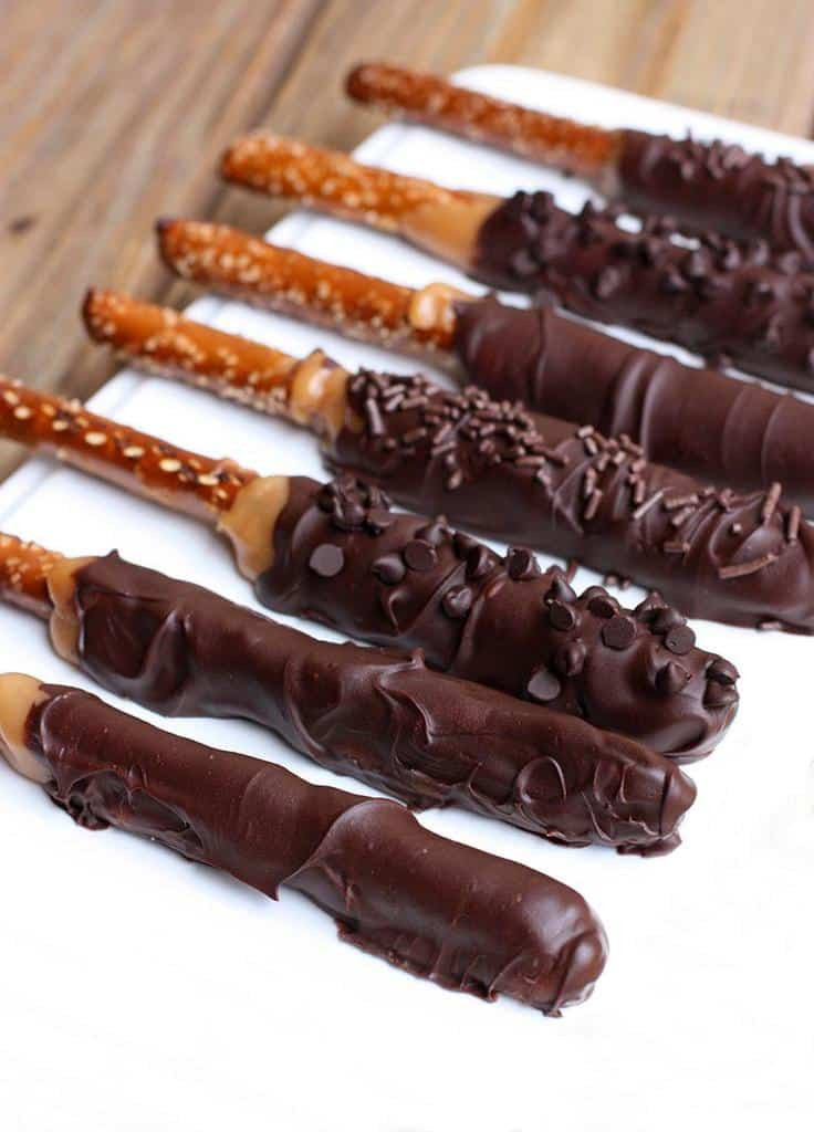 Pretzels Caramel Chocolate
 Caramel and Chocolate Dipped Pretzel Rods