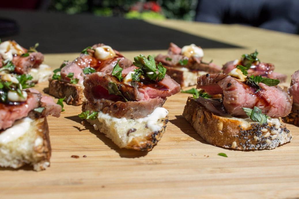 Prime Rib Appetizers
 Sous Vide Beef Crostini with Horseradish Aioli