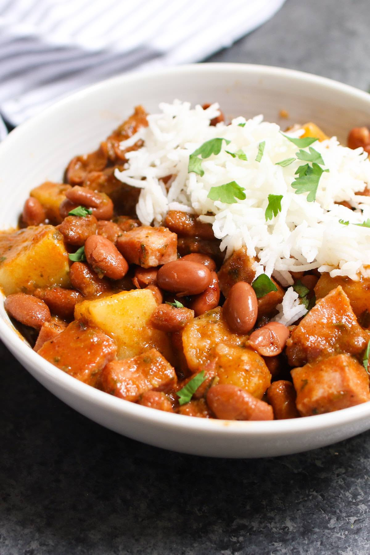 Puerto Rican Beans And Rice
 Puerto Rican Rice and Beans Habichuelas Guisadas TipBuzz