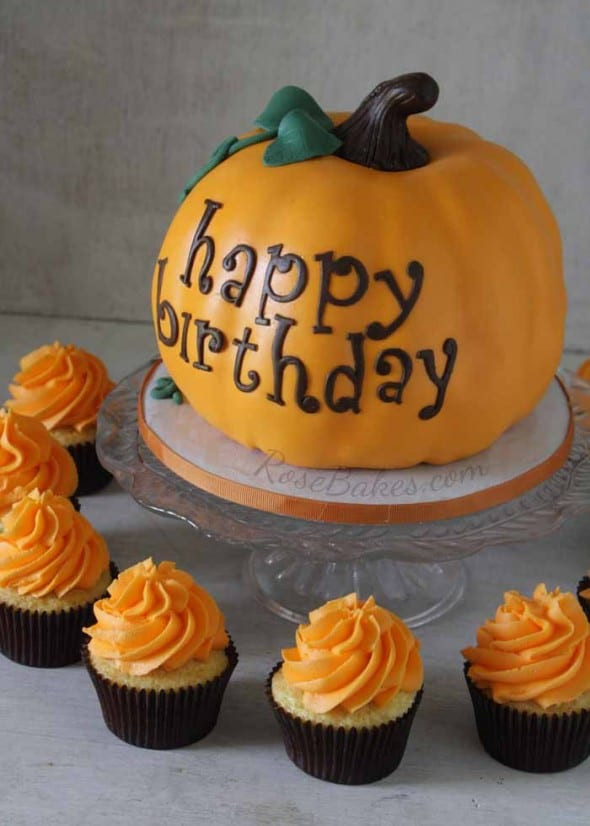 Pumpkin Birthday Cake
 Happy Birthday Pumpkin Cake