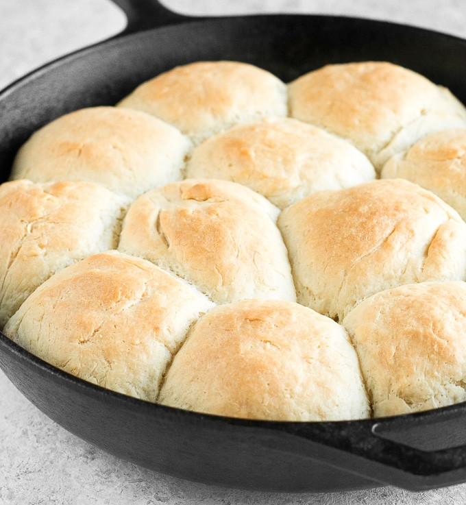 Quick And Easy Dinner Rolls
 Quick and Easy Dinner Rolls