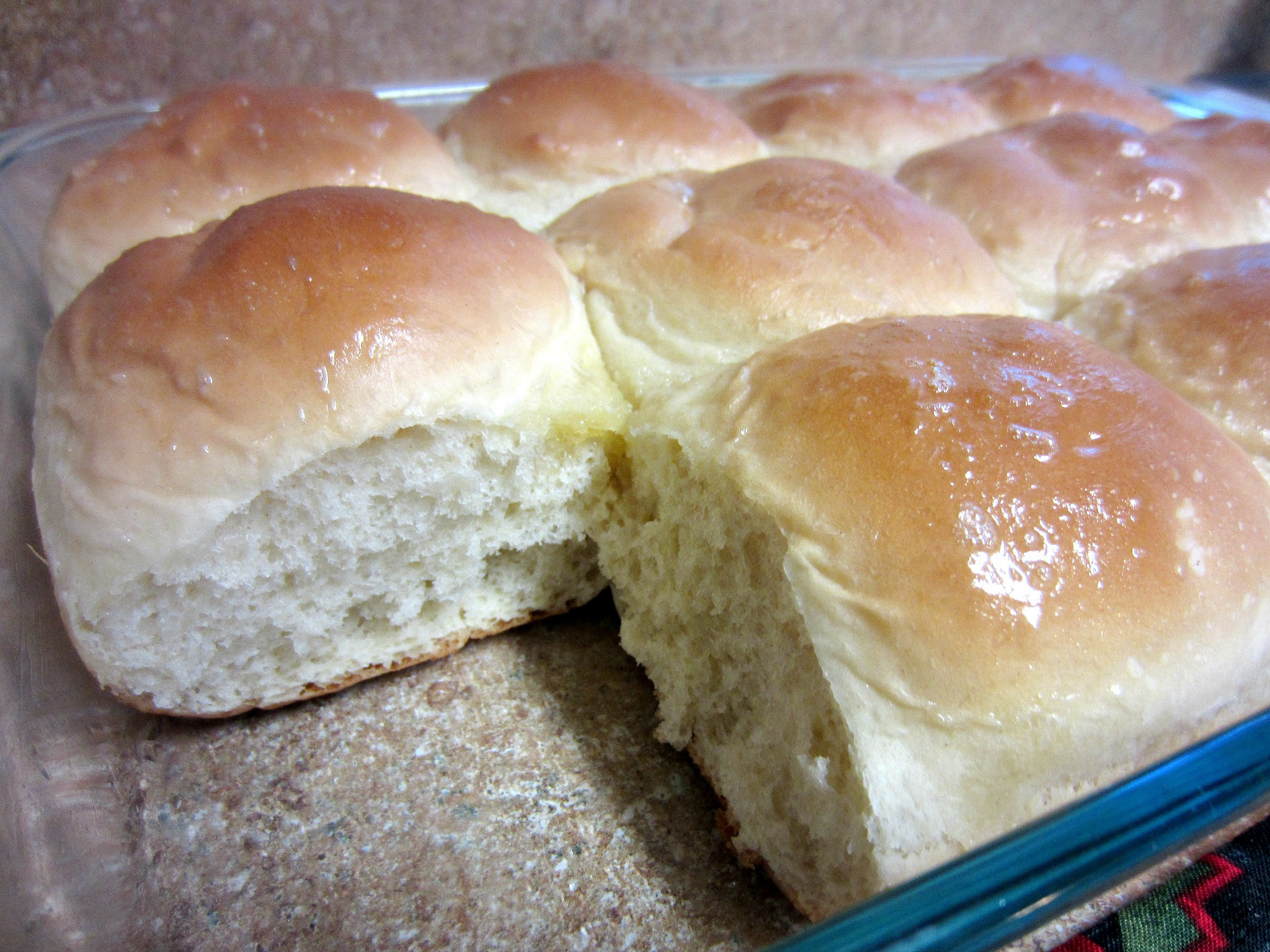 Quick And Easy Dinner Rolls
 Quick Dinner Rolls Love to be in the Kitchen