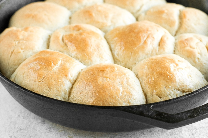 Quick And Easy Dinner Rolls
 Quick and Easy Dinner Rolls