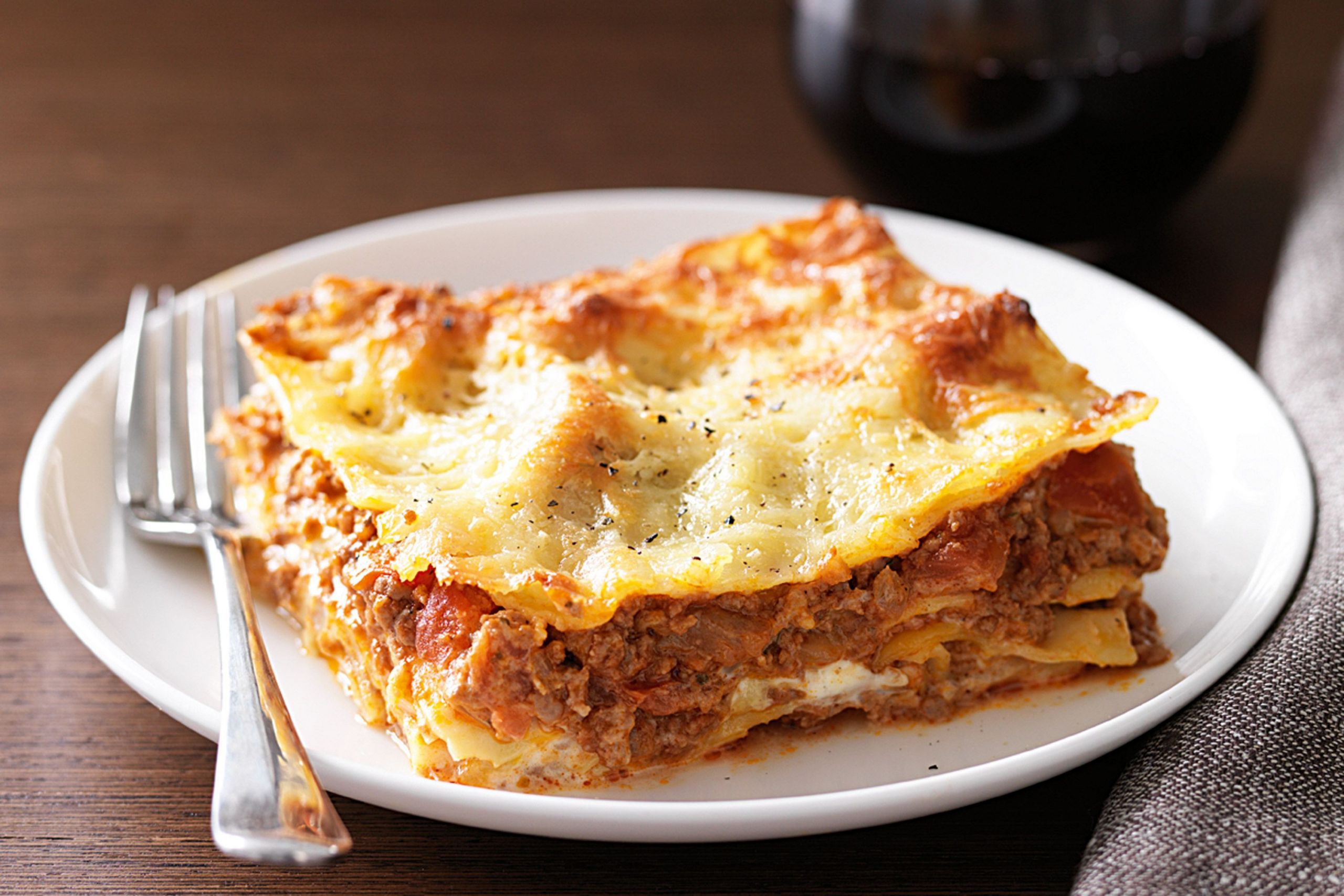 Quick And Easy Lasagna
 easy meat lasagna