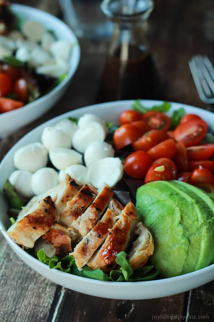 Quick Healthy Dinners For 2
 15 Minute Avocado Caprese Chicken Salad with Balsamic