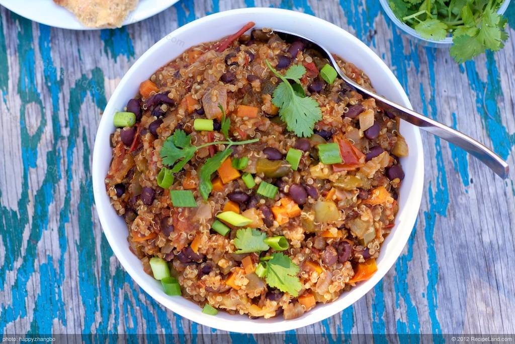 Quinoa Black Bean Chili
 Black Bean and Quinoa Chili Recipe