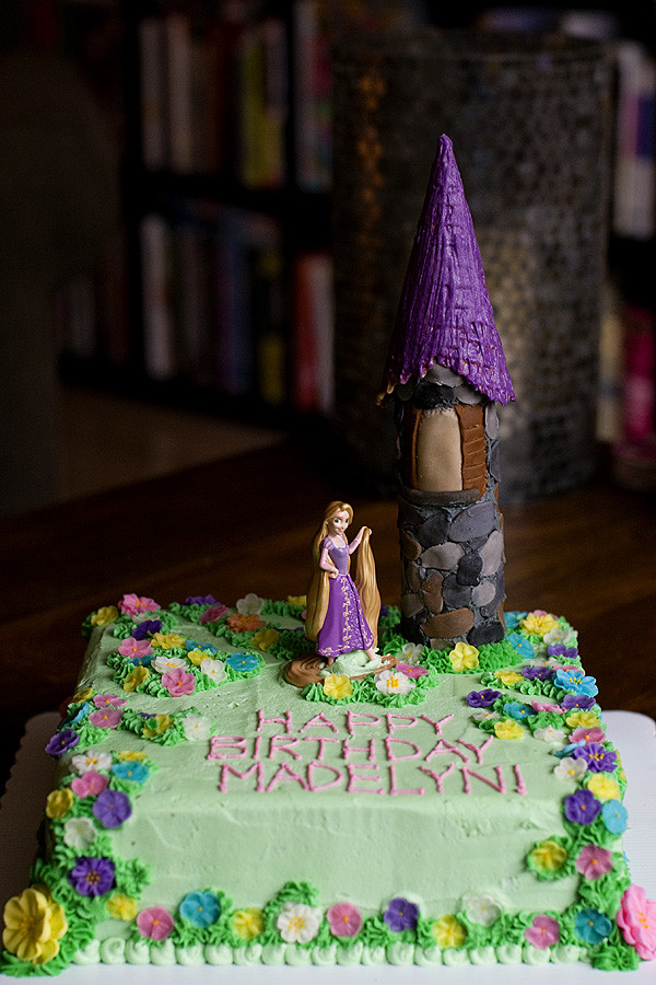 Rapunzel Birthday Cake
 Rapunzel Birthday Cake With Sprinkles on Top