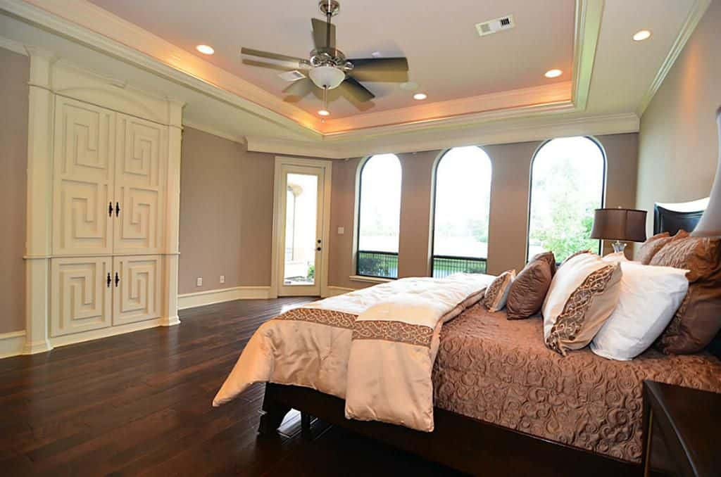 Recessed Lights Bedroom
 Narrow Tray Ceiling Illuminated With Rope Lighting And