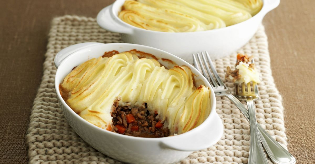 Recipes For Shepherd'S Pie With Ground Beef
 Ground Beef with Potato Topping Shepherd s Pie recipe