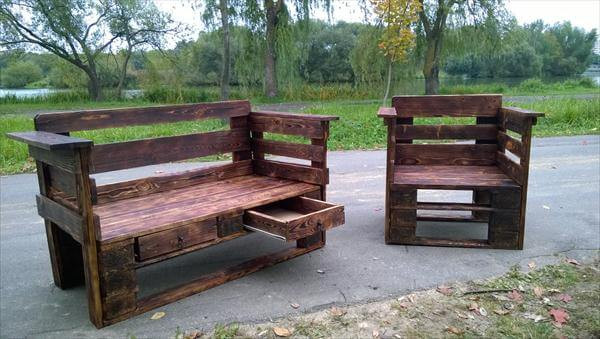 Reclaimed Wood Bench DIY
 DIY Reclaimed Pallet Bench Outdoor Ideas