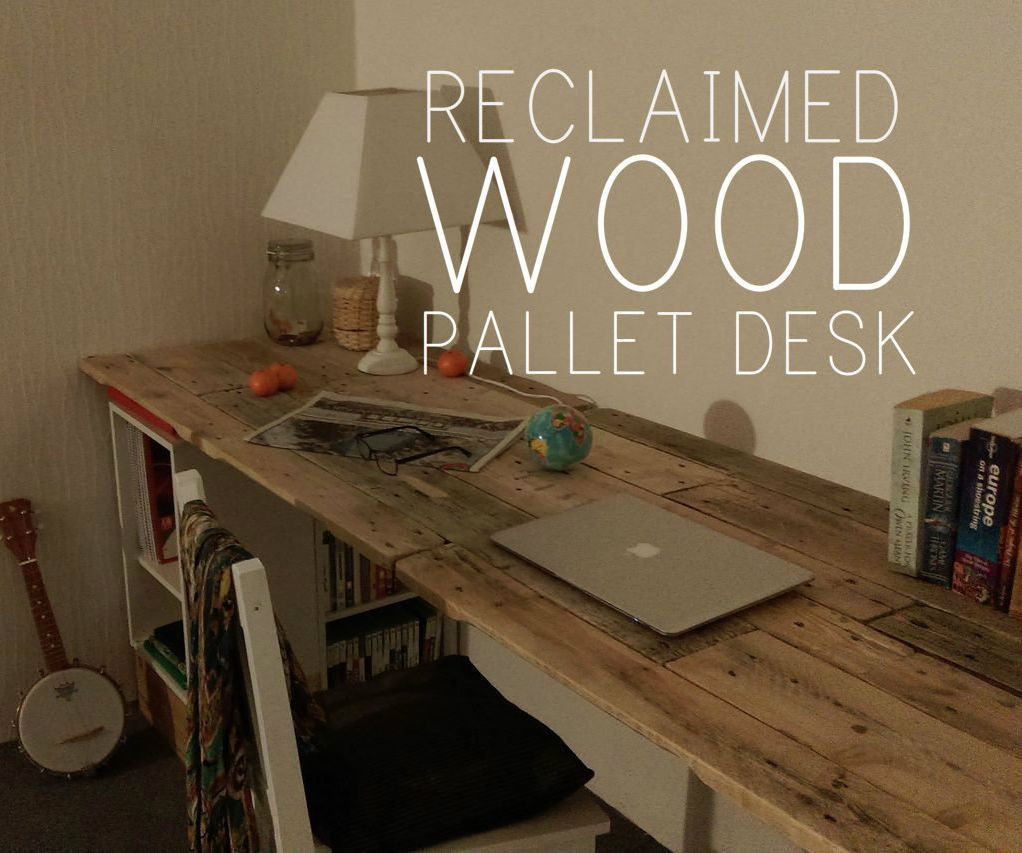 Reclaimed Wood Desk DIY
 Reclaimed Wooden Pallet Desk