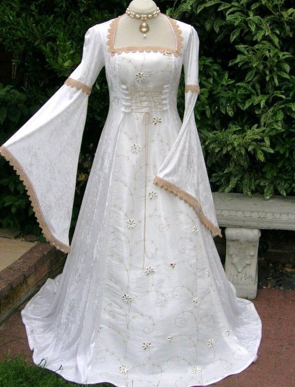 Renaissance Wedding Gowns
 Renaissance wedding dress Chief Mom ficer