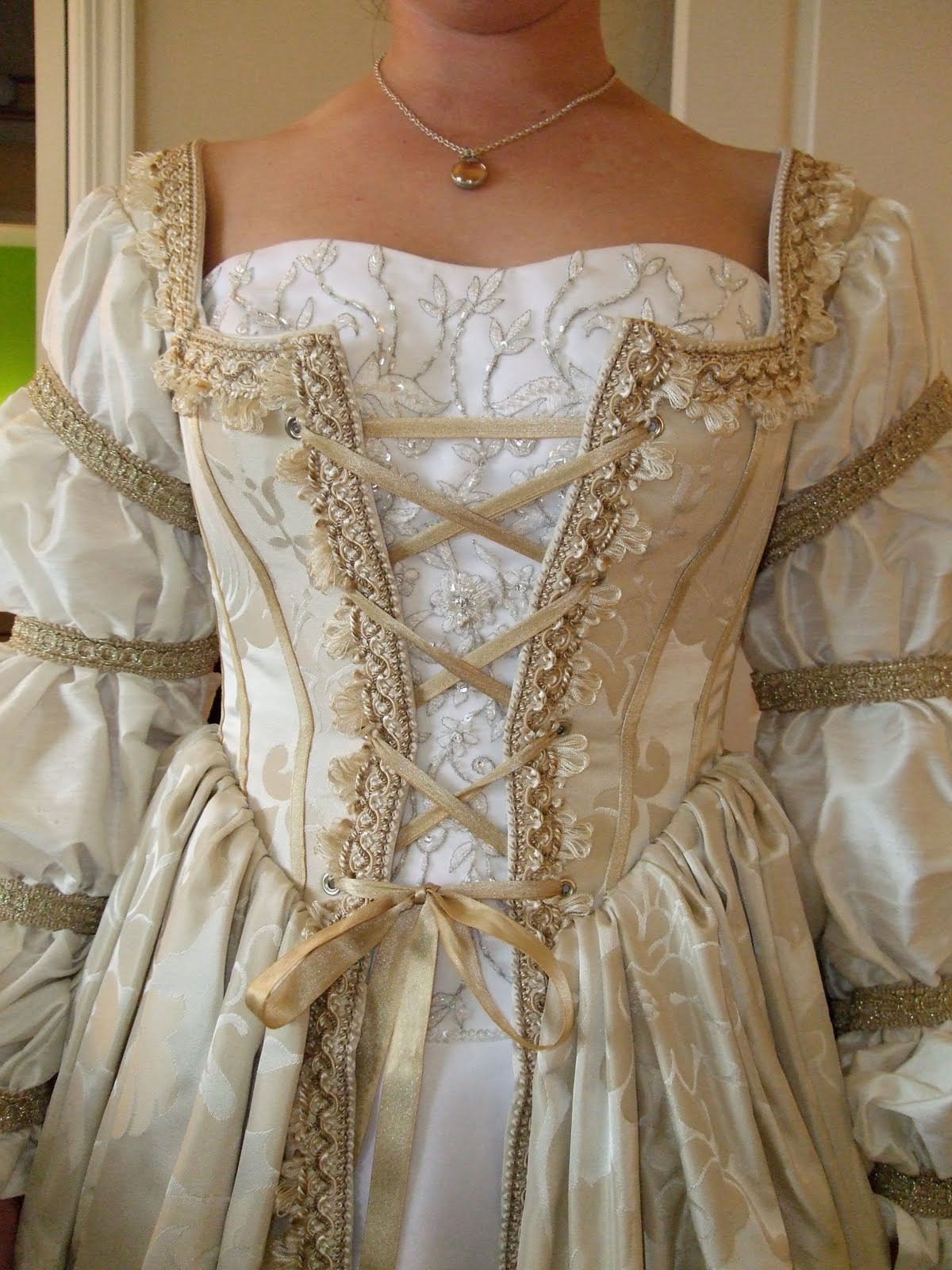 Renaissance Wedding Gowns
 The Funky Seamstress Amy s Renaissance Wedding Dress