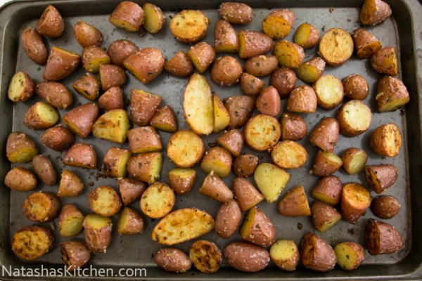 Roasted Baby Red Potatoes
 Easy Oven roasted baby red potatoes