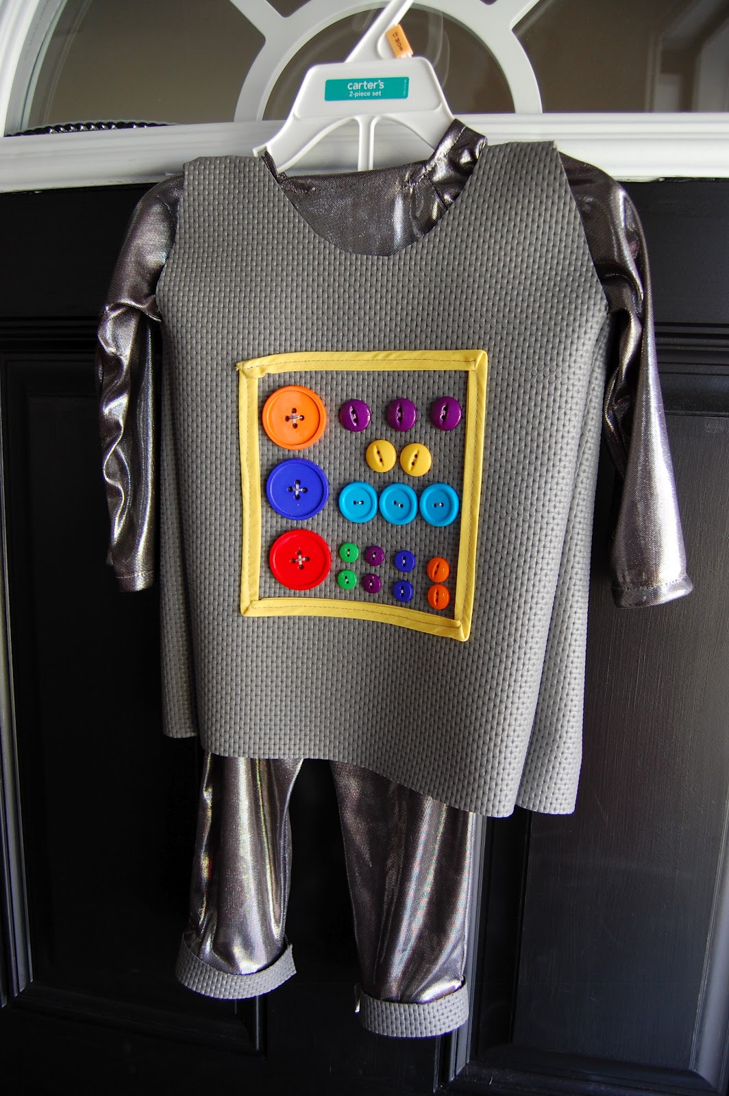 Robot Costume DIY
 Play Eat Grow Play DIY Toddler Robot Costume