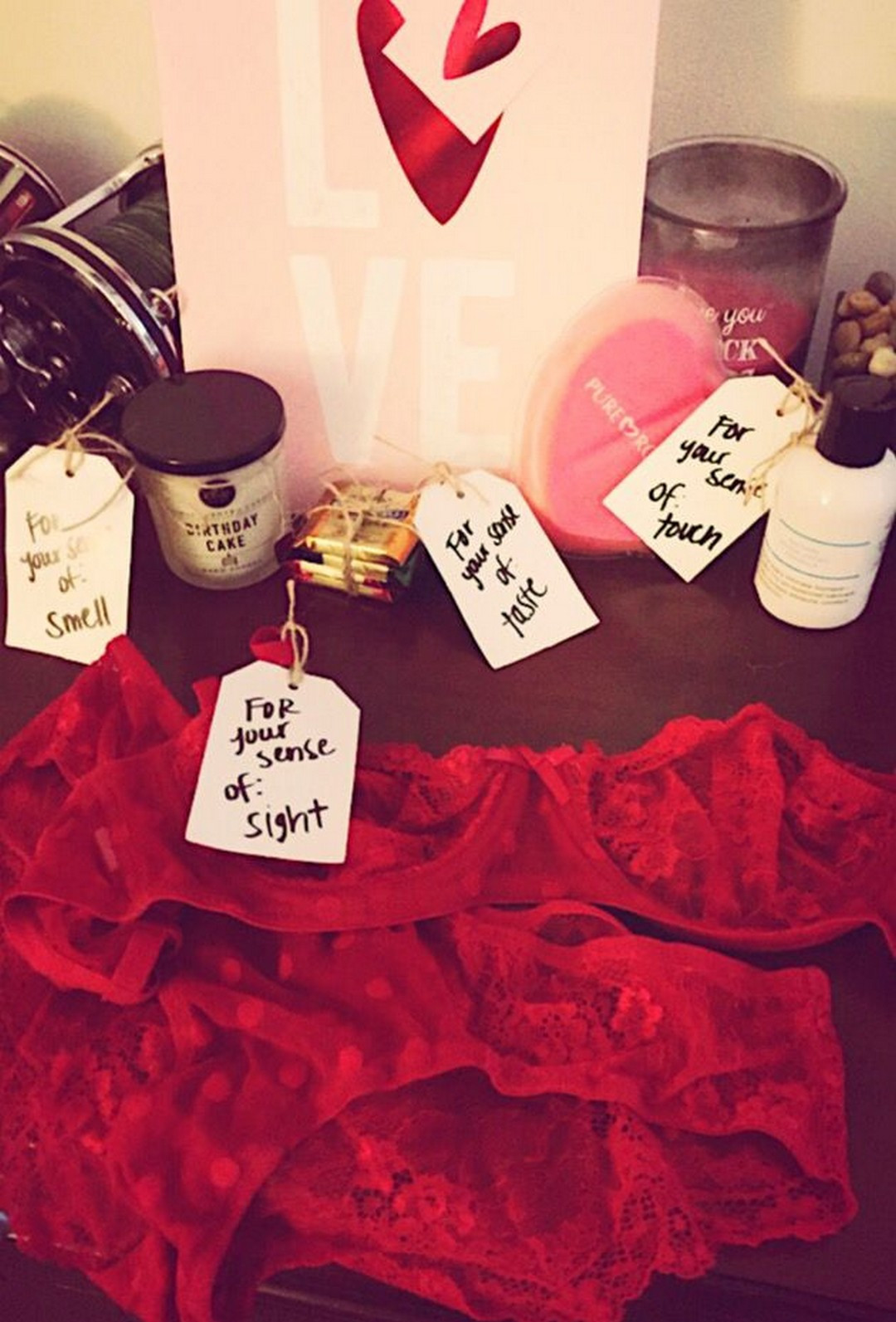Romantic Gift Ideas For Boyfriend
 Romantic DIY Valentines Day Gifts For Your Boyfriend