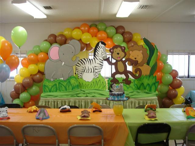 Safari Baby Shower Decorations Ideas
 Cool And Inexpensive Theme Safari Baby Shower