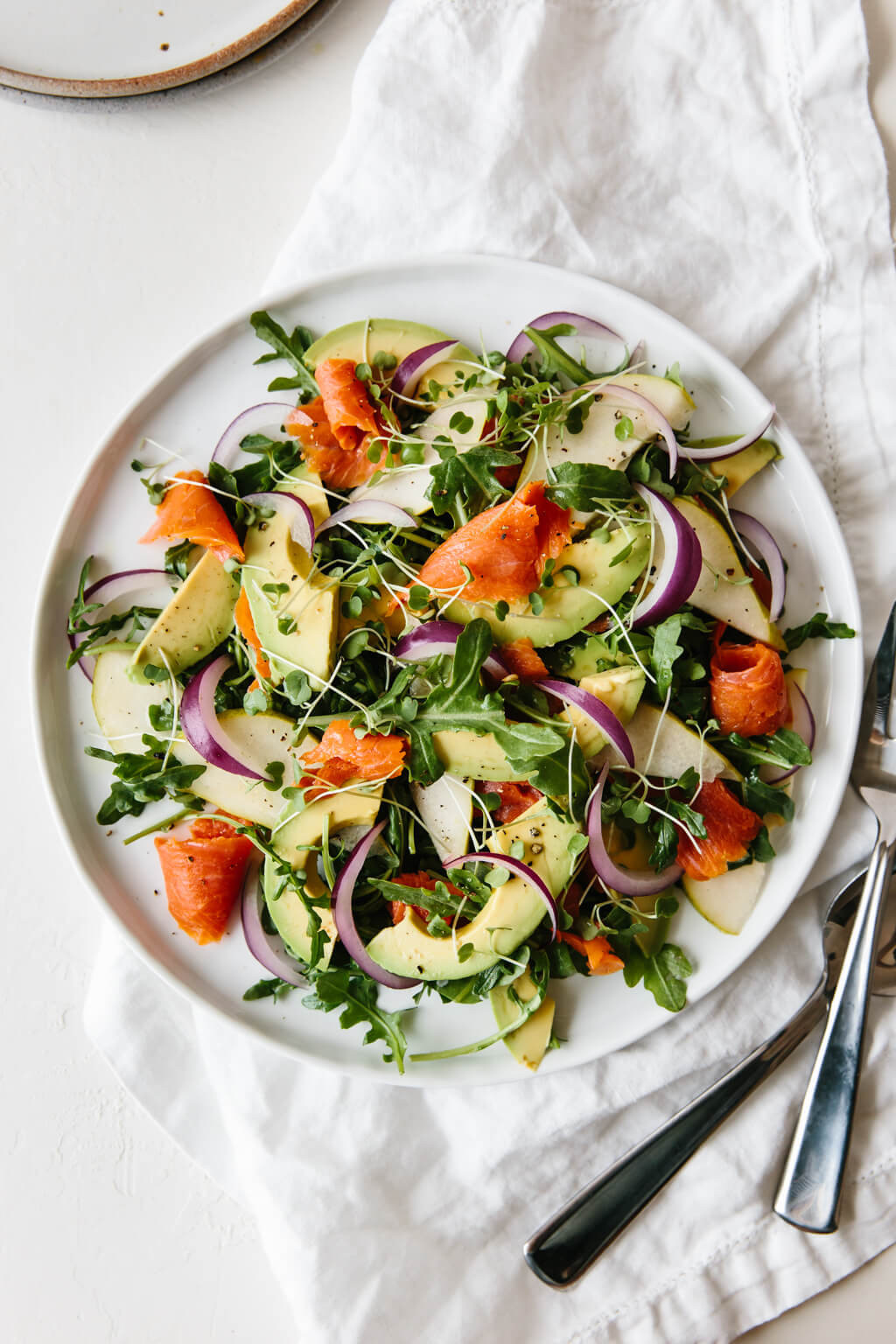 Salad With Smoked Salmon
 Smoked Salmon Avocado and Arugula Salad