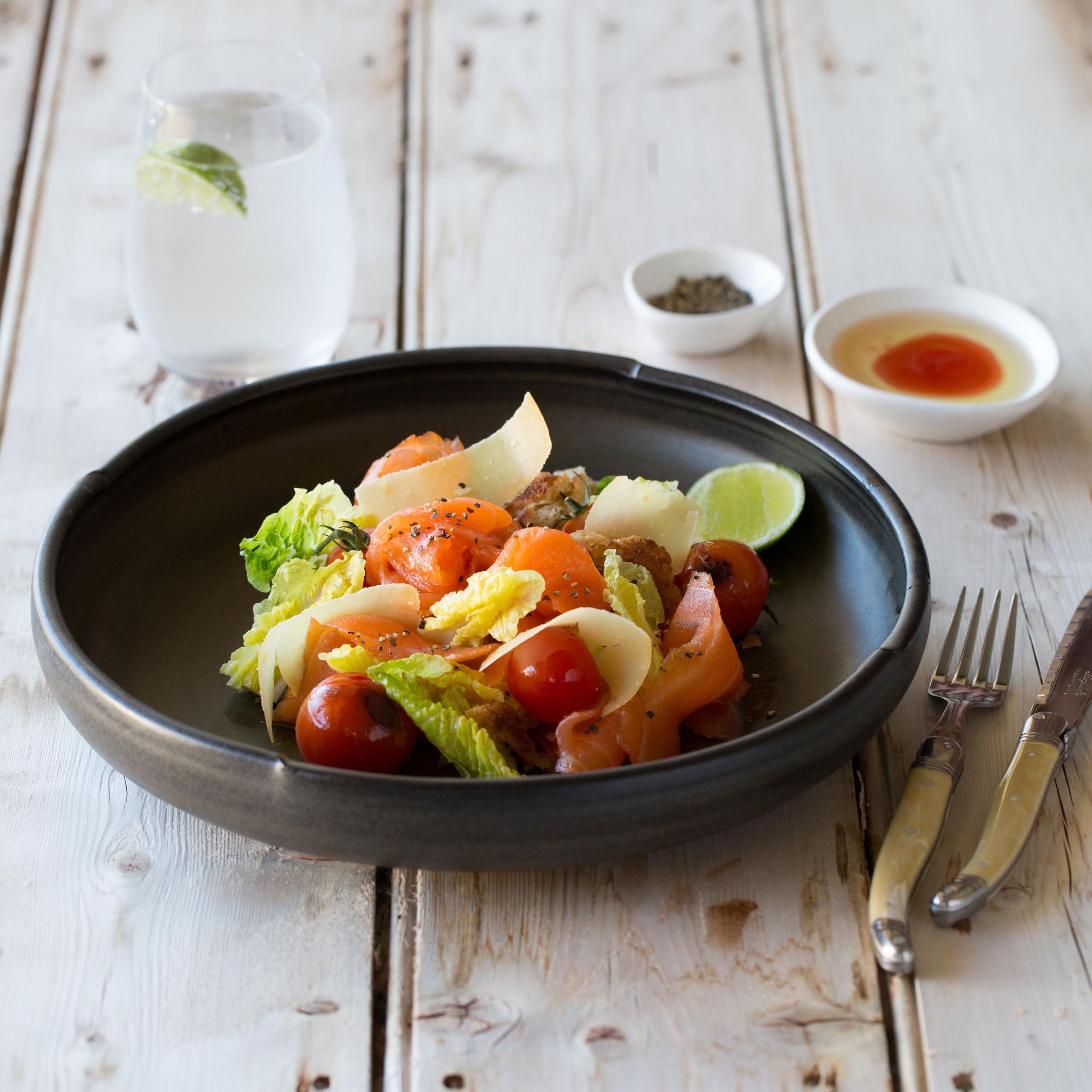 Salad With Smoked Salmon
 Huon Cold Smoked Salmon Panzanella Salad