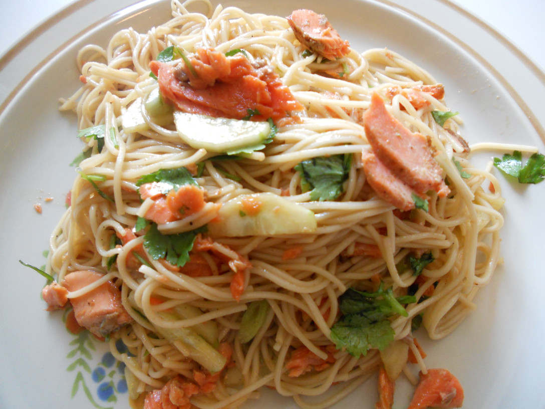 Salmon And Noodles
 Pan Asian Japanese Salmon and Noodle Salad – Rice & Curry