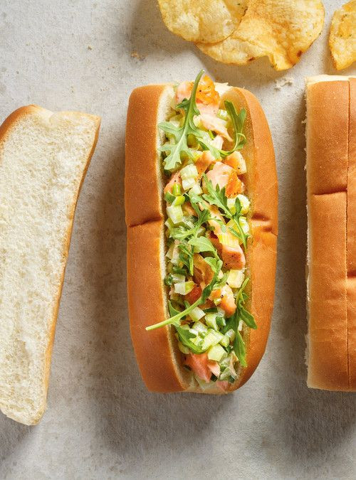 Salmon Hot Dogs
 Guédille au saumon Recettes Pinterest