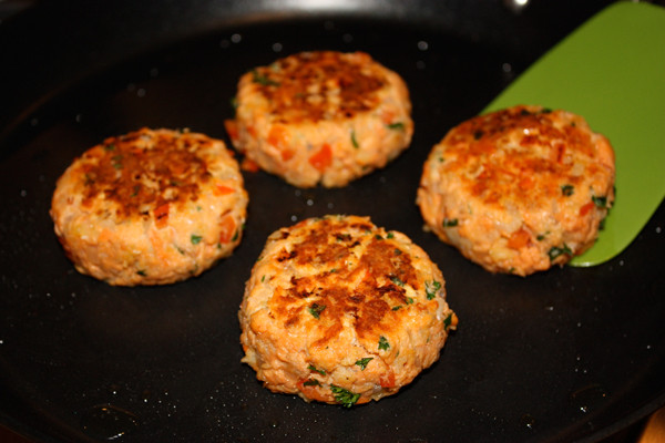 Salmon Patties With Canned Salmon
 Salmon Patties Jenny Can Cook